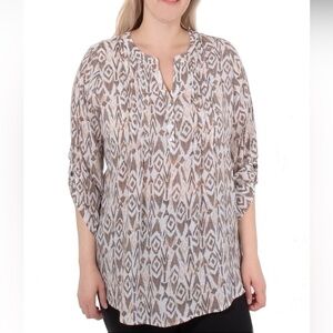 Macy’s NY Collection size 1X pintuck‎ 3/4 sleeve roll tab southwestern Spring